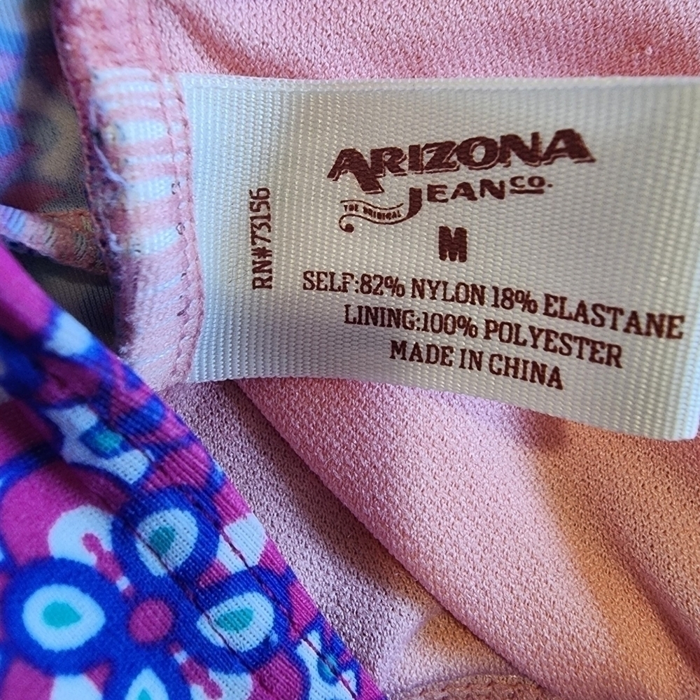 Arizona 2-piece Halter Floral Bikini - M/L - Picture 8 of 9
